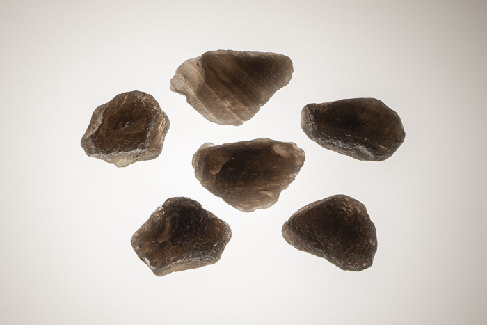 AAランク インドネシア産 アグニマニタイト 原石 1個