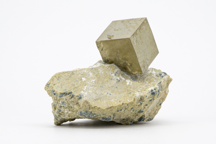 スペイン産 パイライト 原石