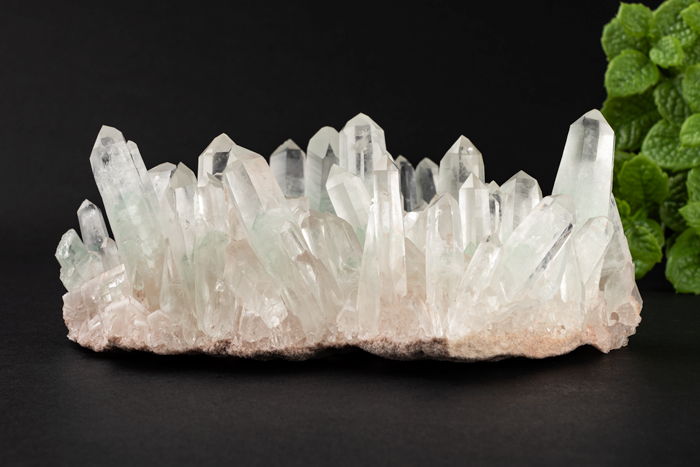 マダガスカル産 グリーンファントムクォーツ クラスター