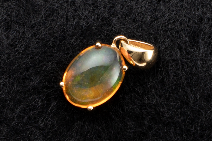 ファイアーオパール ペンダントトップ