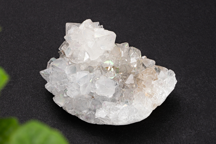 レインボークォーツ クラスター（グリーン）