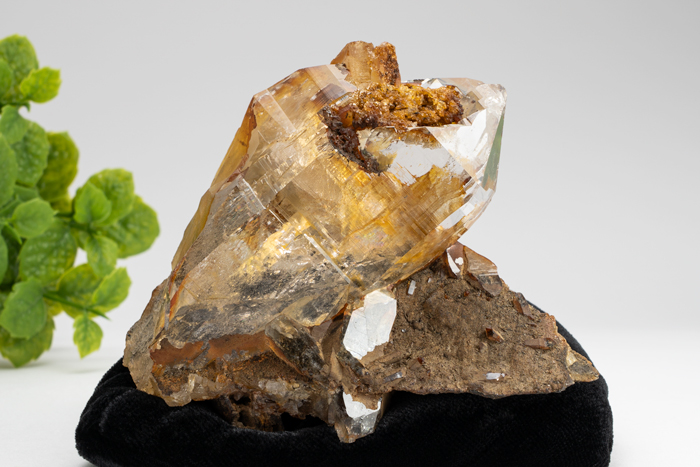 ネパール・ヒンドゥン産 ガネッシュヒマール水晶 原石