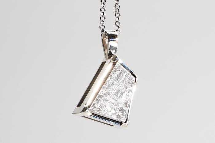 ギベオン ペンダント